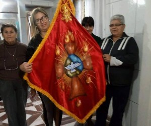 Novena em preparação para a Festa de Pentecostes em Quaraí