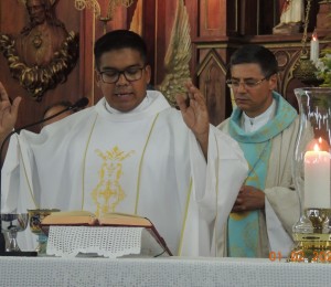 Padre Pedro Navarro assumiu como novo pároco da Paróquia N.Sra. da Conceição Aparecida